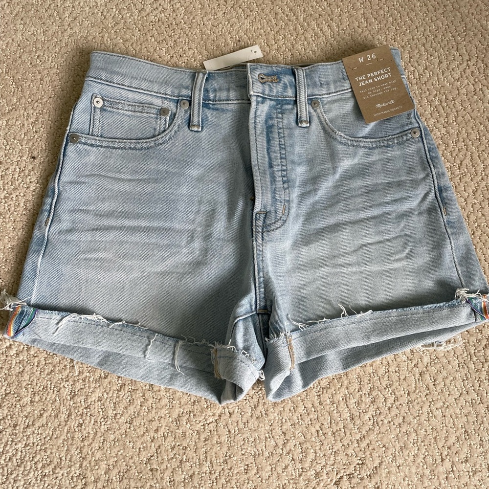 Madewell - The Perfect Jean Short - Size 26